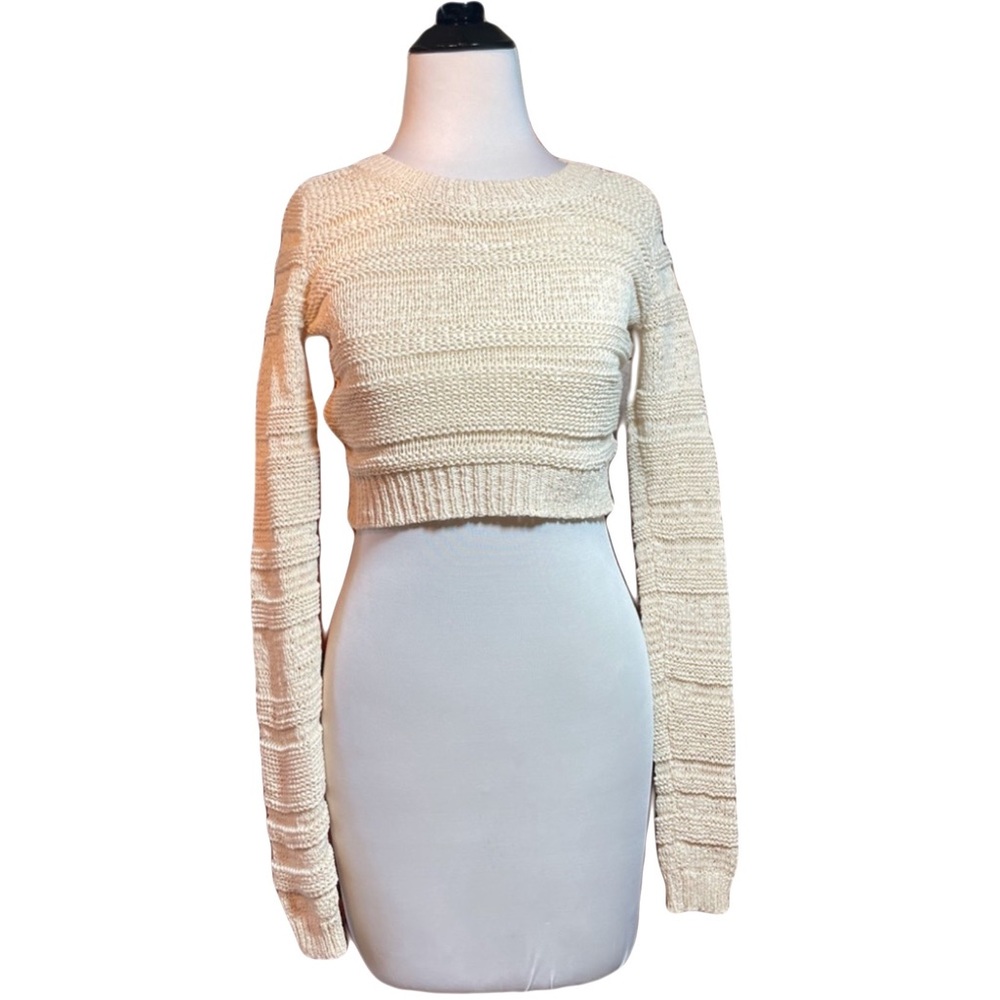 H&M crop top knit sweater. Cream color. Women’s Size 2.